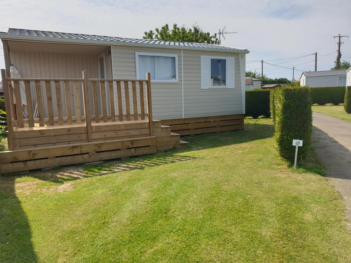 Le Clos Tranquille Gonneville-en-Auge Exterior foto