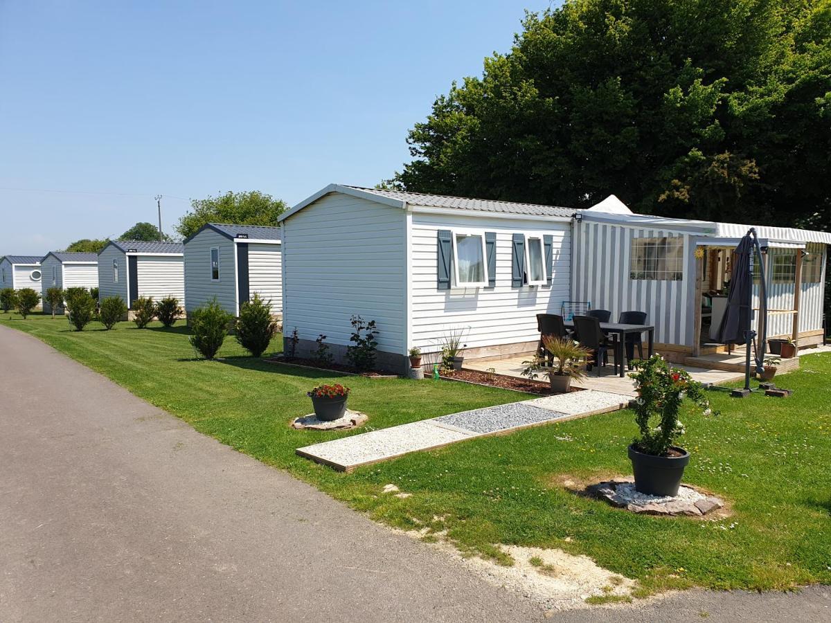 Le Clos Tranquille Gonneville-en-Auge Exterior foto