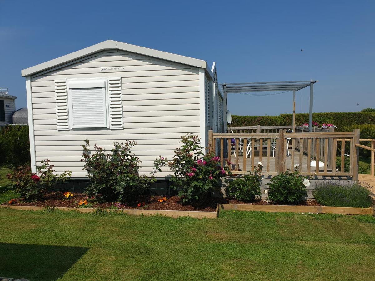Le Clos Tranquille Gonneville-en-Auge Exterior foto