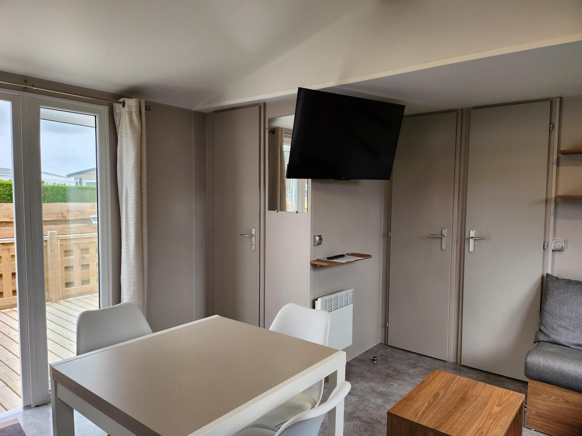 Le Clos Tranquille Gonneville-en-Auge Exterior foto