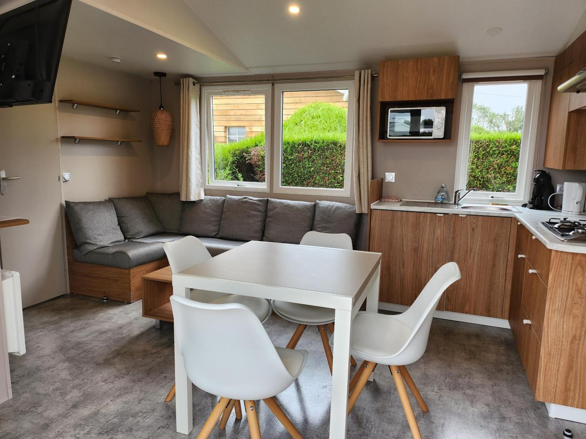 Le Clos Tranquille Gonneville-en-Auge Exterior foto